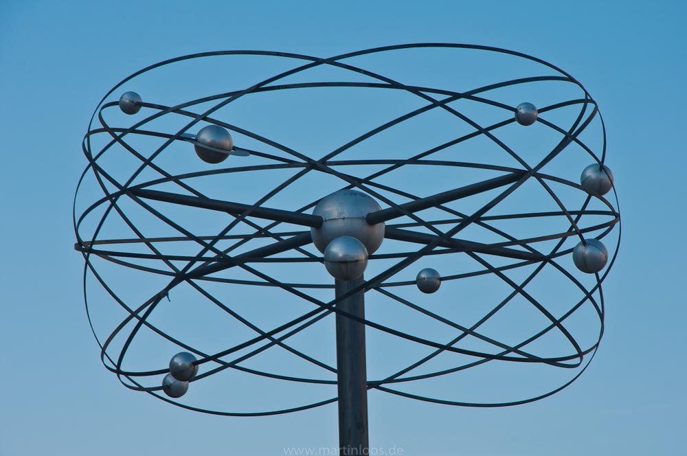 sehenswürdigkeiten-berlin-weltzeituhr-3