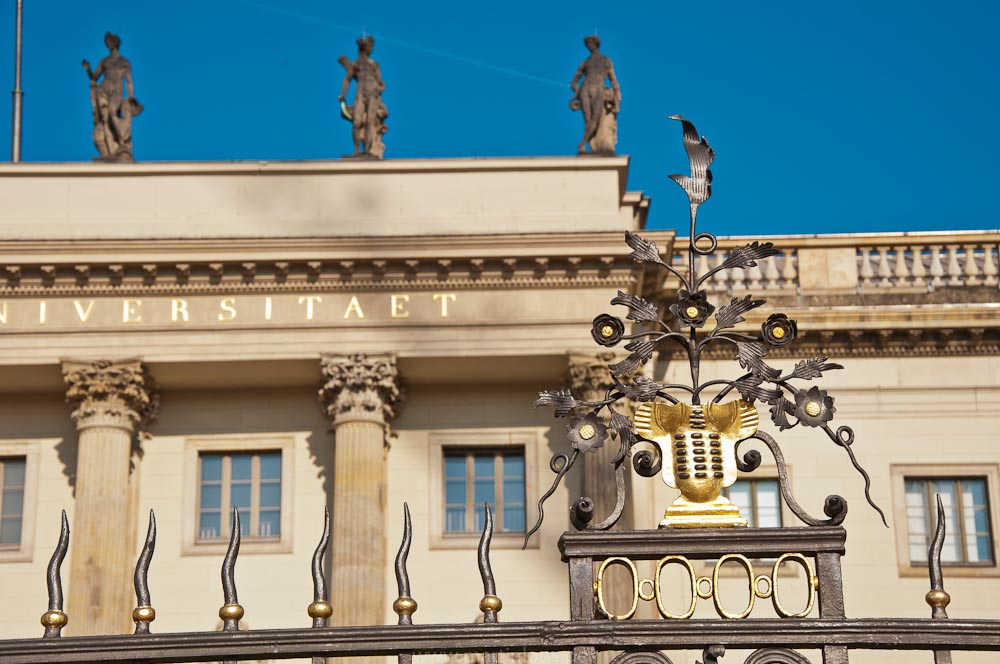 sehenswürdigkeiten-berlin-zaun